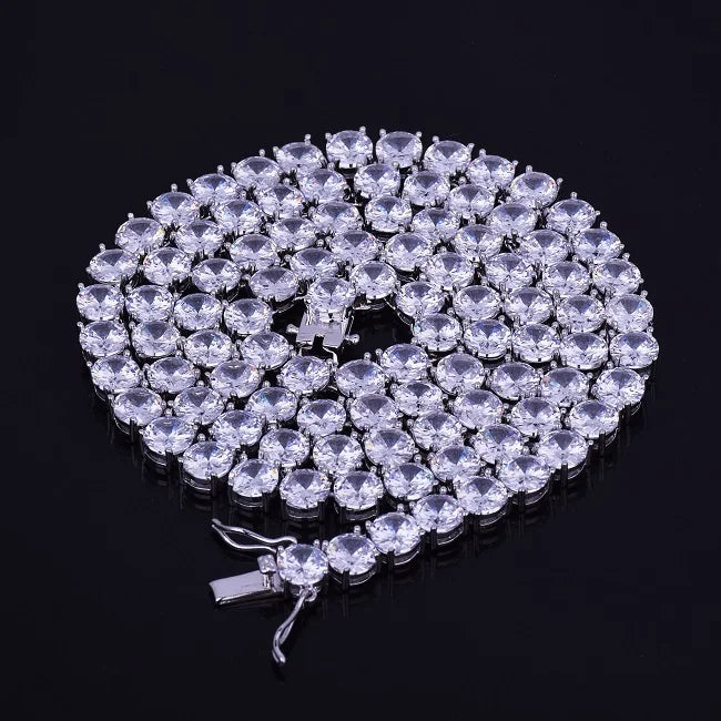 Close up of cubic zirconia tennis chain displaying stone clarity and setting